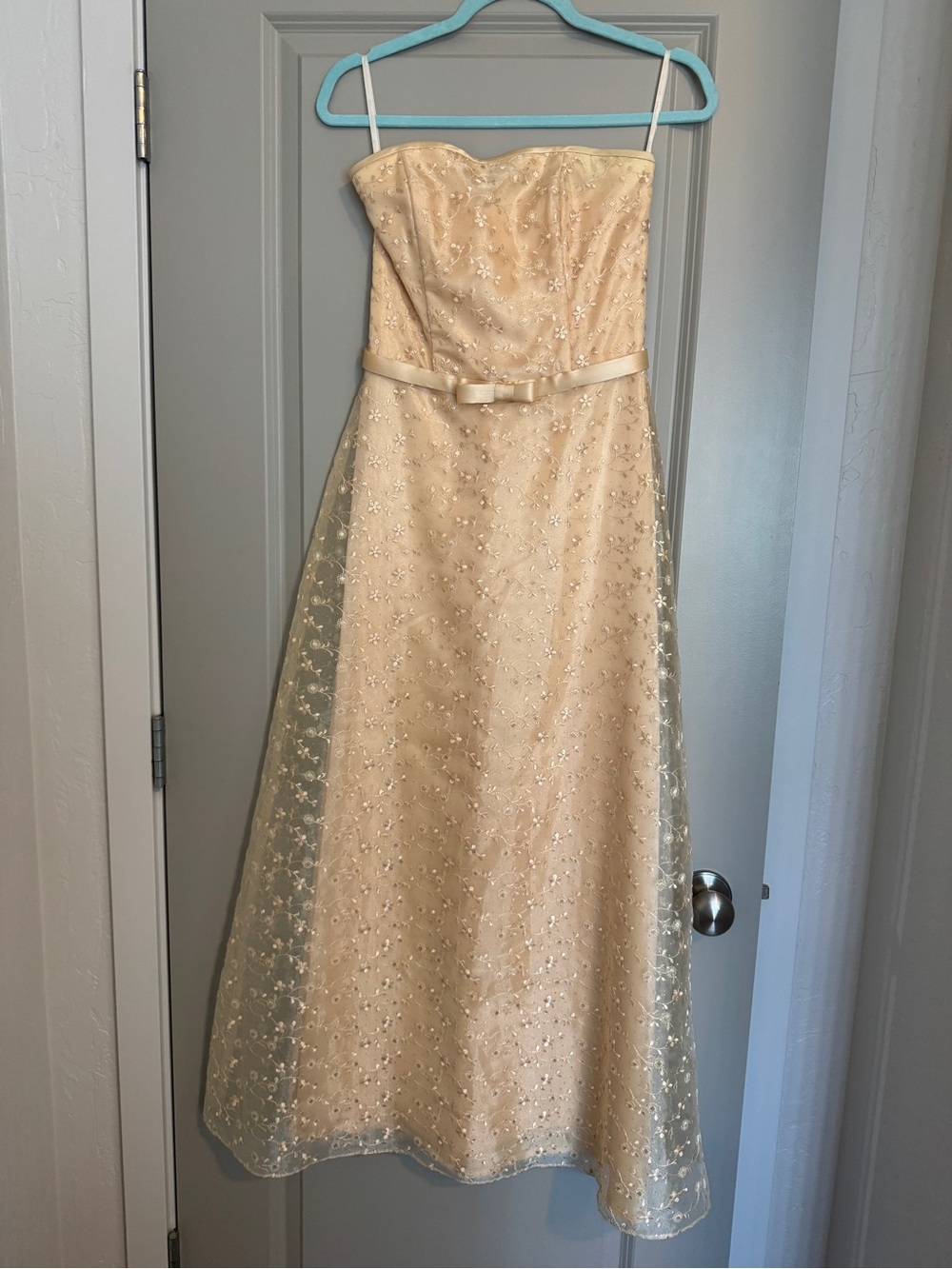 Jessica McClintock Champagne Satin Dress Lining